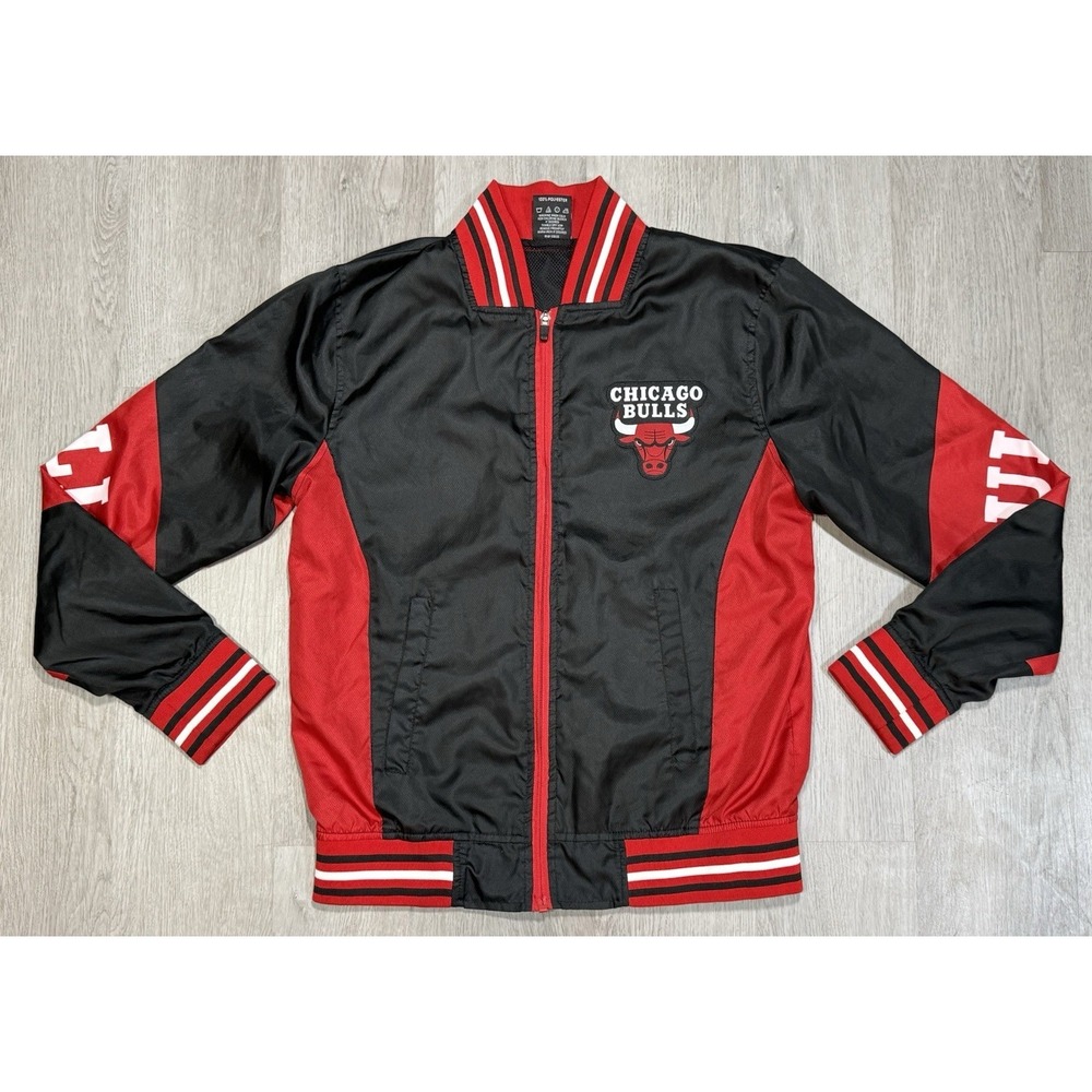 Chicago Bulls Jacket Mens Small Warmup Windbreaker Coat Official NBA Basketball
